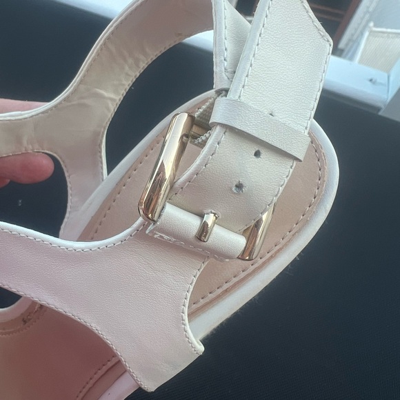 Aldo Elegant White Platform Sandals size 9 - Picture 9 of 11